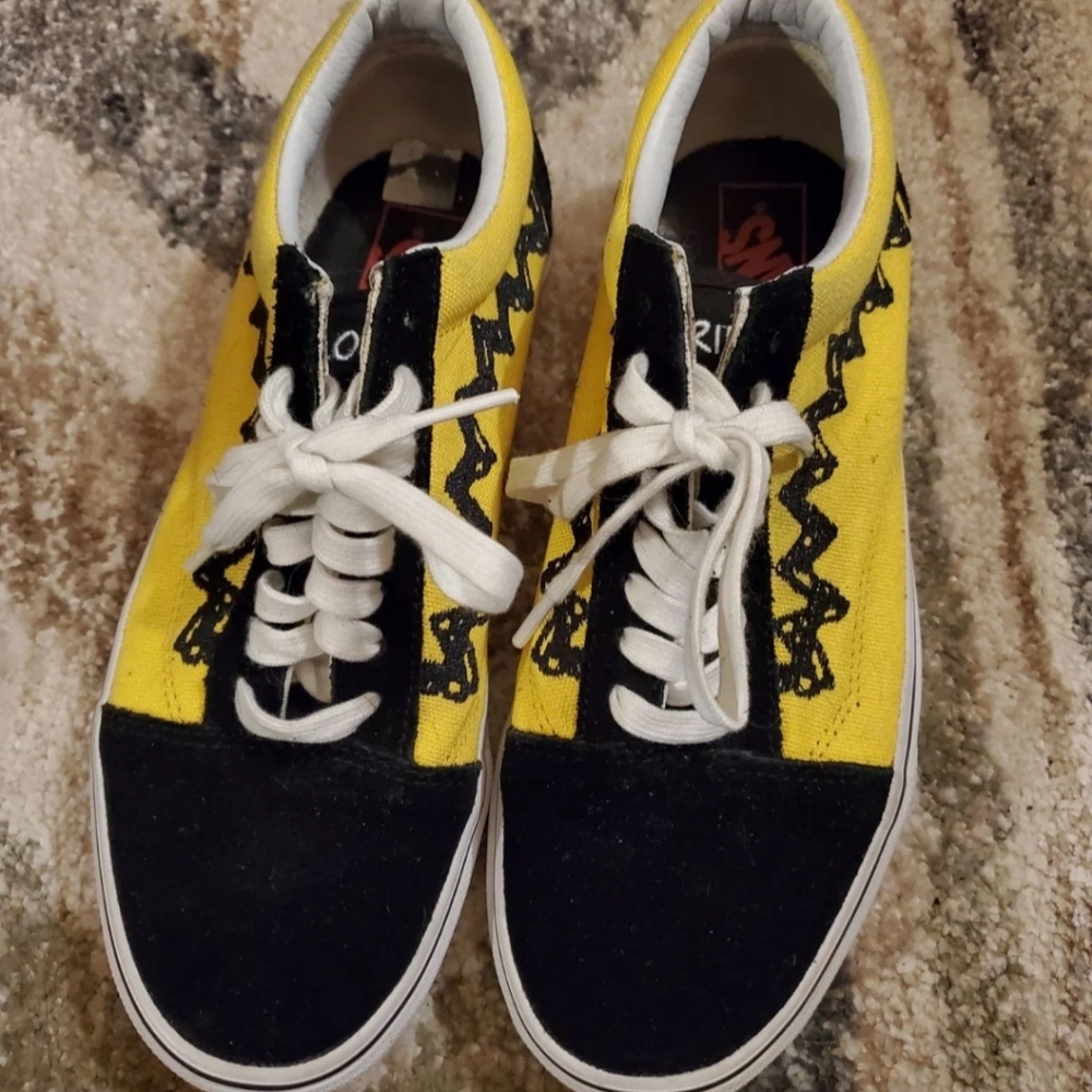Charlie Brown snoopy vans shoes W10.5